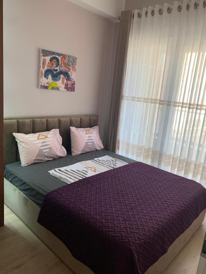 Lovely 1-Bedroom Condo In Tirana Wifi-Netflix-Ac エクステリア 写真